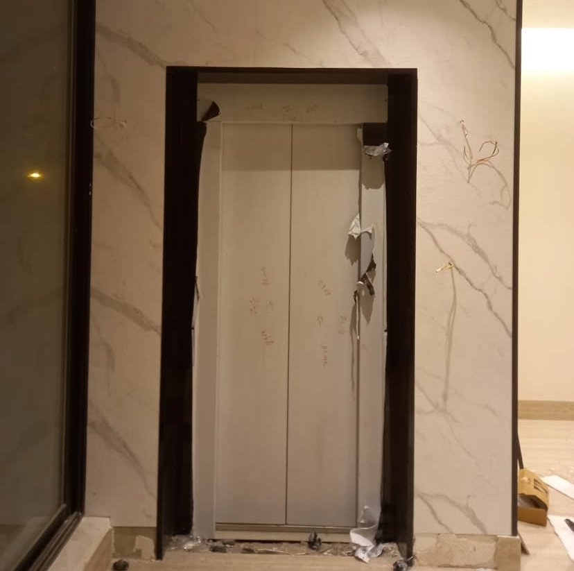 elevator 2